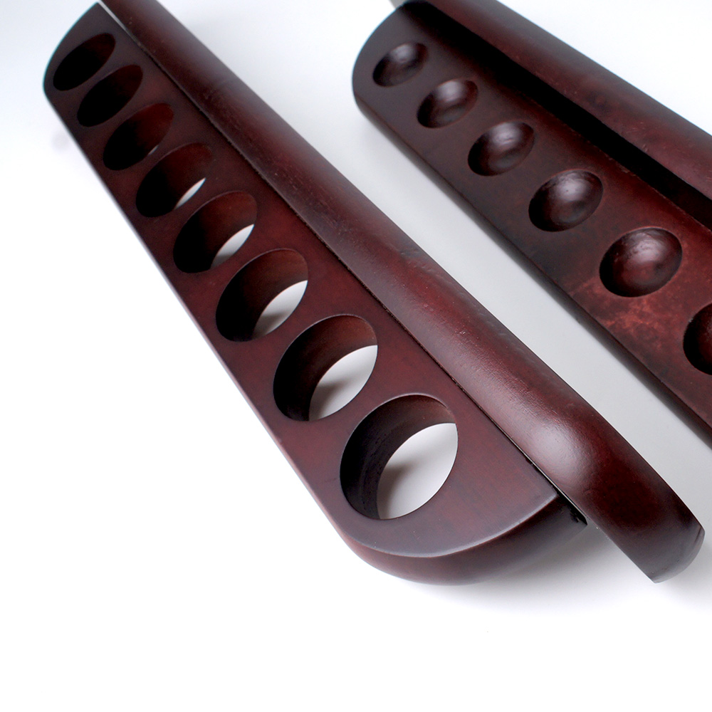  キューラック 壁掛8本用 穴タイプ ダークブラウン色 8103